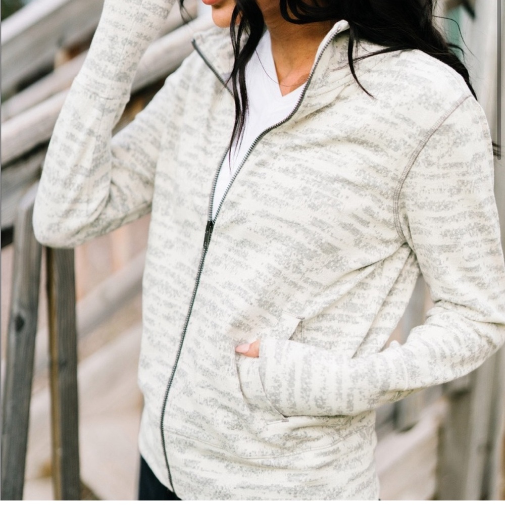 Zyia Cream Combo Zipper Jacket - womens size‎ S